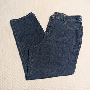 Gloria Vanderbilt Women's Blue Jeans Size 18W 5 Pocket Medium Wash High Rise.